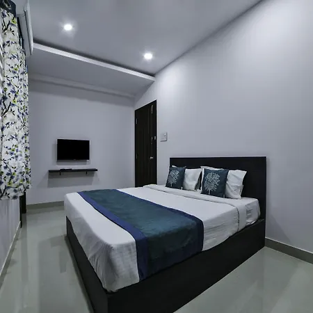 Oyo 16432 Sri Rama Inn